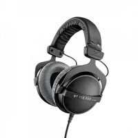 

                                    Beyerdynamic DT 770 PRO 250 Ohm Over-Ear Studio Headphone